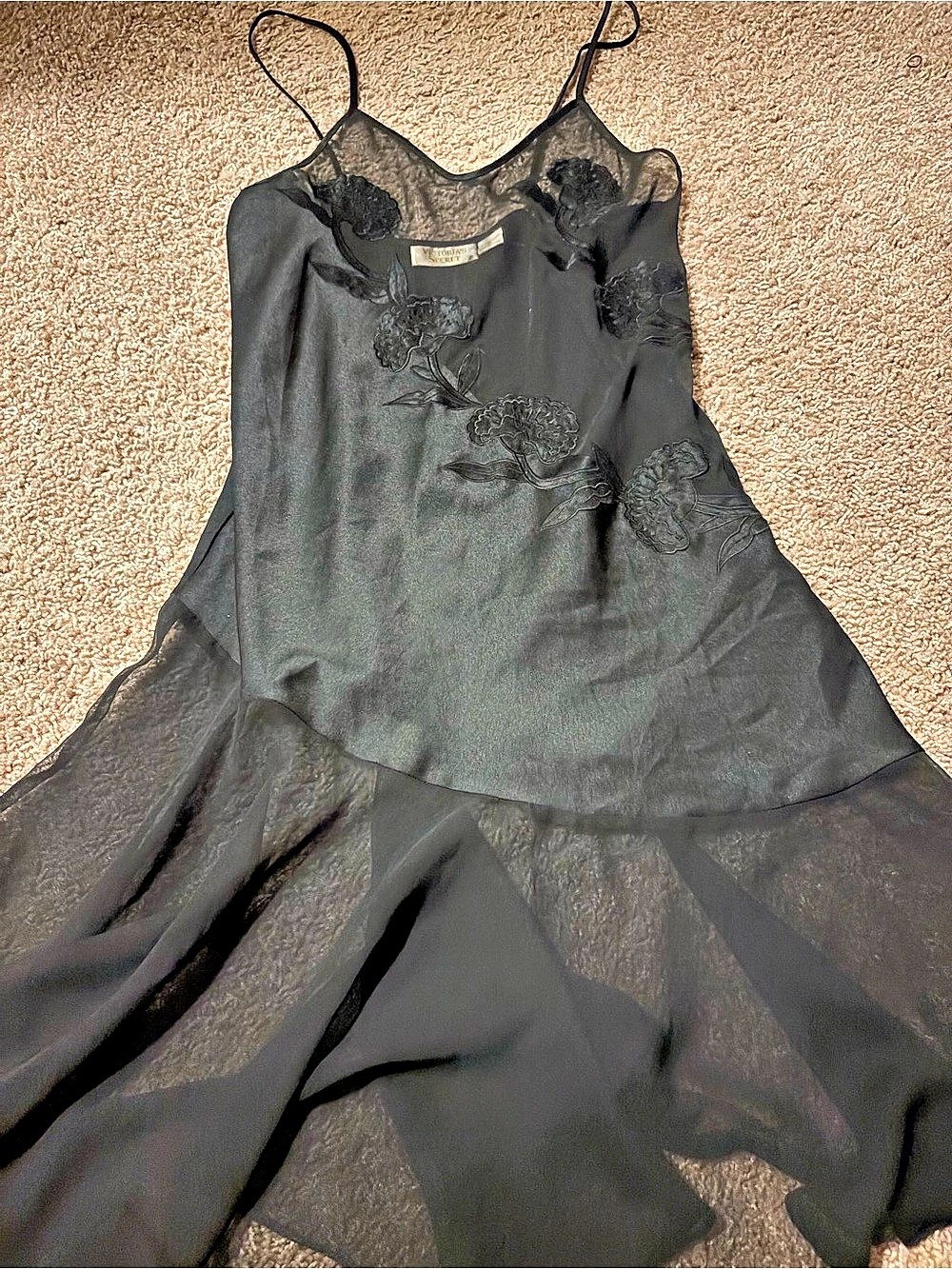Victoria's Secret vintage Floral Maxi Dress in Black Size Medium